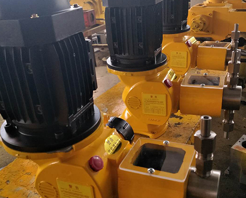 往复式特殊容积泵 往复式特殊容积泵